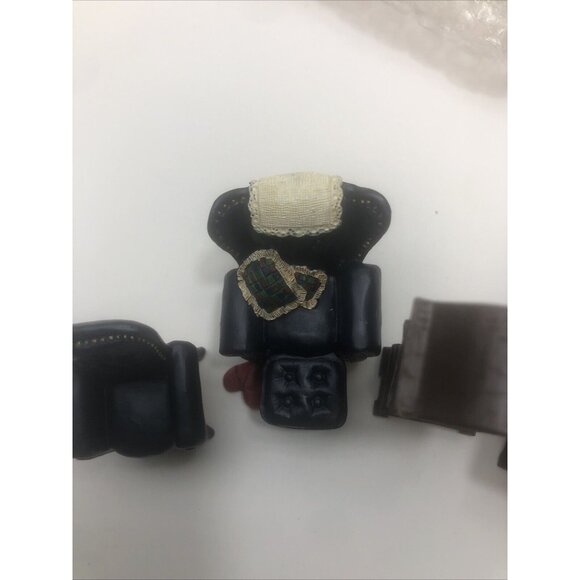 Avon Collectibles Victorian Memories Miniature Doll Furniture Library Nos - Picture 12 of 16